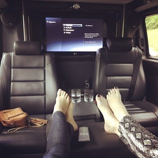 Emina Jahović feet photo 19