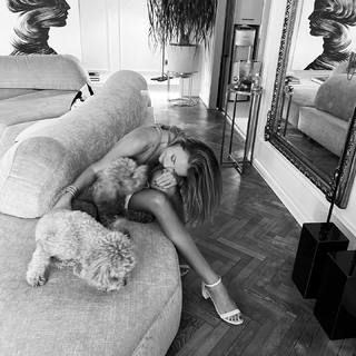 Emina Jahović feet photo 11
