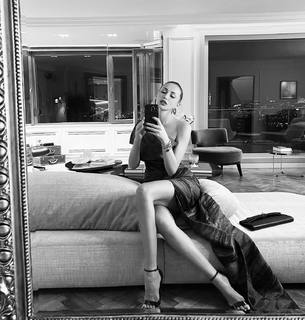 Emina Jahović feet photo 5