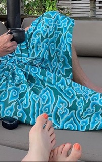 Emma Bell feet photo 6