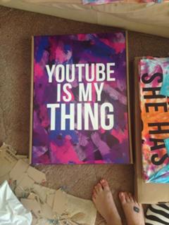 Emma Blackery feet photo thumbnail
