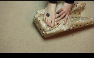 Emma Blackery feet photo thumbnail
