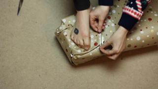 Emma Blackery feet photo thumbnail