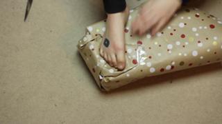 Emma Blackery feet photo thumbnail