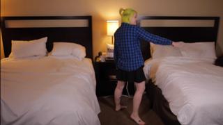 Emma Blackery feet photo thumbnail