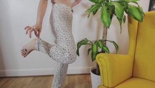 Emma Blackery feet photo thumbnail