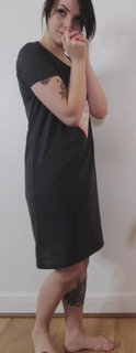 Emma Blackery feet photo thumbnail