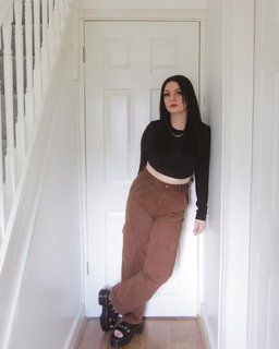 Emma Blackery feet photo thumbnail