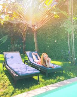 Emma Booth feet photo 3