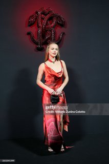 Emma Brooks McAllister feet photo 1