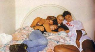 Emma Bunton feet photo thumbnail