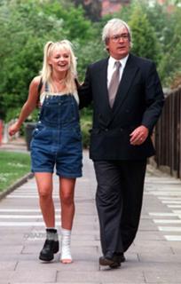 Emma Bunton feet photo thumbnail