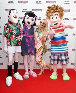 Emma Bunton feet photo thumbnail