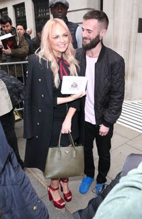 Emma Bunton feet photo thumbnail