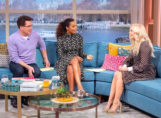 Emma Bunton feet photo thumbnail