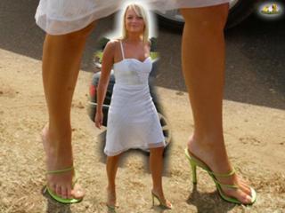 Emma Bunton feet photo thumbnail