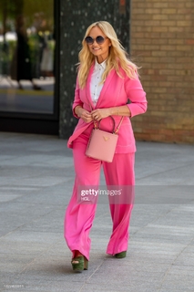 Emma Bunton feet photo thumbnail