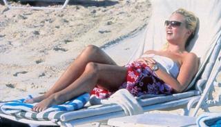 Emma Bunton feet photo thumbnail