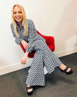 Emma Bunton feet photo thumbnail