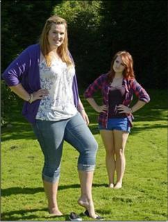 Emma Cahill feet photo 2