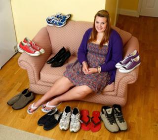 Emma Cahill feet photo 20