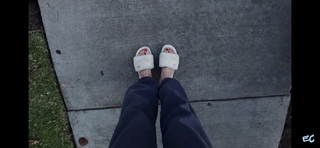 Emma Chamberlain feet photo thumbnail