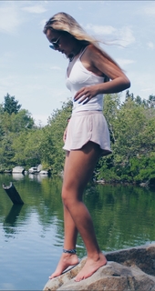 Emma Chamberlain feet photo thumbnail
