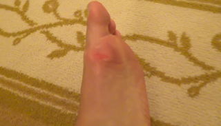 Emma Chamberlain feet photo thumbnail
