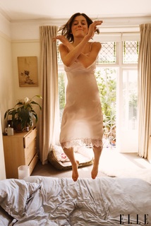 Emma Corrin feet photo thumbnail