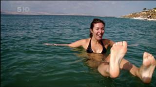 Emma Crosby feet photo 5