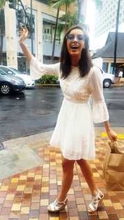 Emma Dumont feet photo thumbnail