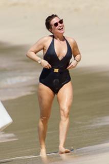 Emma Forbes feet photo 5