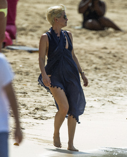 Emma Forbes feet photo 1