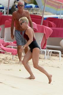 Emma Forbes feet photo 8