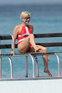 Emma Forbes feet photo 20