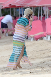Emma Forbes feet photo 17