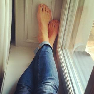 Emma Green feet photo 2