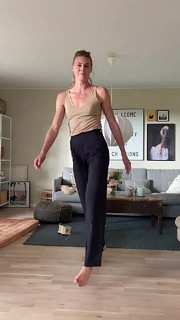 Emma Green feet photo 11