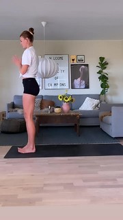 Emma Green feet photo 8