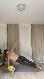 Emma Green feet photo 3