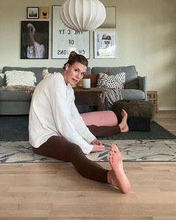 Emma Green feet photo 11