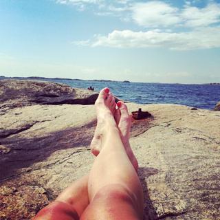 Emma Green feet photo 7