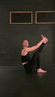 Emma Green feet photo 11