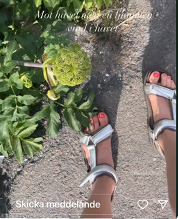 Emma Green feet photo 16