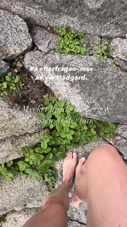 Emma Green feet photo 7
