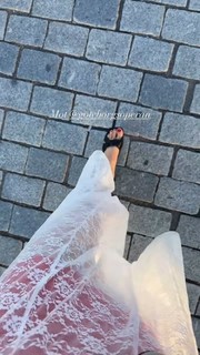 Emma Green feet photo 1