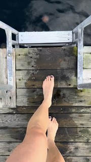 Emma Green feet photo 13