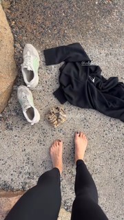 Emma Green feet photo 12