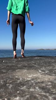 Emma Green feet photo 4