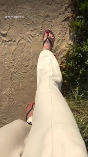 Emma Green feet photo 1